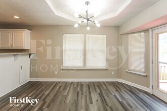 8514 NE 109th Terrace in Kansas City, MO - Foto de edificio - Building Photo