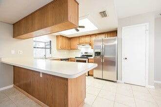 3607 SE 8th Ave in Cape Coral, FL - Building Photo - Building Photo