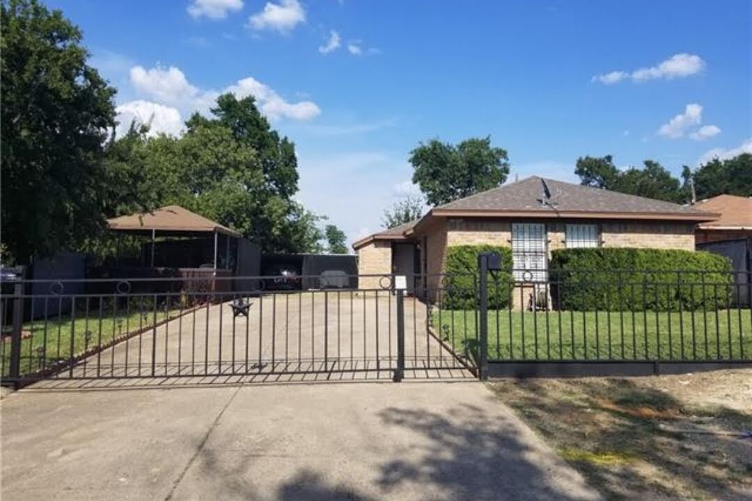 2934 Chestnut Ave in Fort Worth, TX - Foto de edificio
