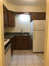 Riverside Terrace Apartments in Rockford, IL - Building Photo - Interior Photo