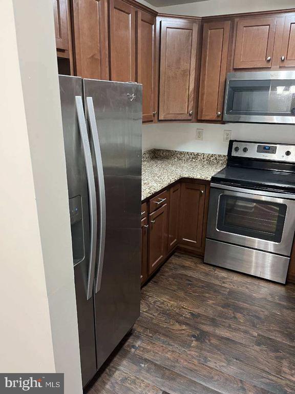 property at 5416 Valley Green Dr
