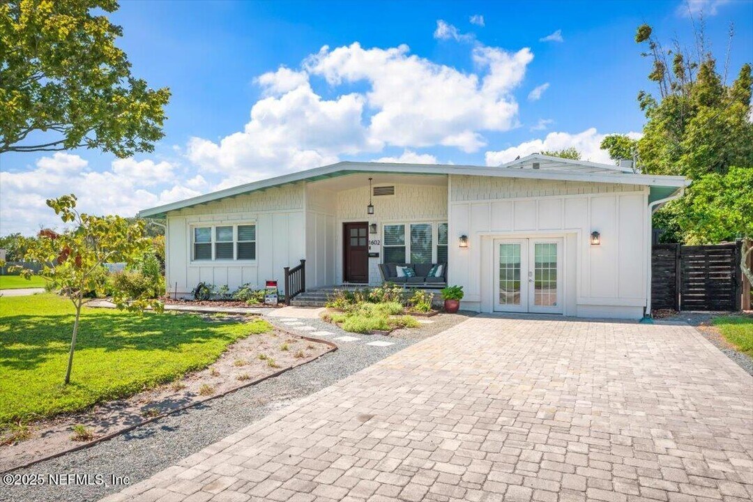 1602 7th St N in Jacksonville Beach, FL - Building Photo
