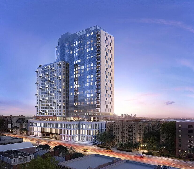 123 Linden Blvd in Brooklyn, NY - Building Photo