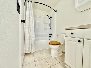 20301 71st St E in Bonney Lake, WA - Building Photo - Building Photo