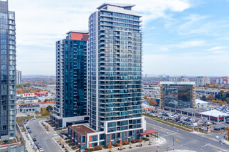 Crystal Condominiums in Mississauga, ON - Building Photo - Building Photo