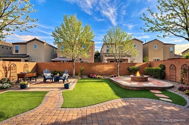 10241 Gibson Isle Dr in Las Vegas, NV - Building Photo - Building Photo