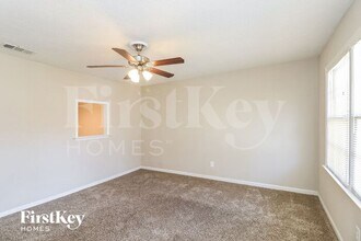 6698 Kull Dr in Lithia Springs, GA - Building Photo - Building Photo