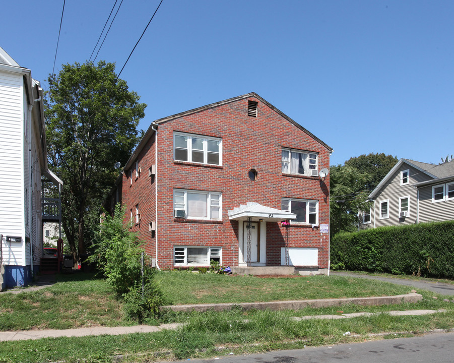 92 Putnam St in New Britain, CT - Building Photo