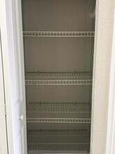 2225 Raleigh St in Hollywood, FL - Building Photo - Building Photo