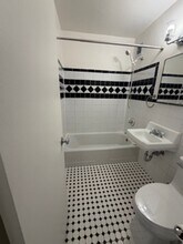 1121 Arlington Blvd, Unit 1121 in Arlington, VA - Building Photo - Building Photo