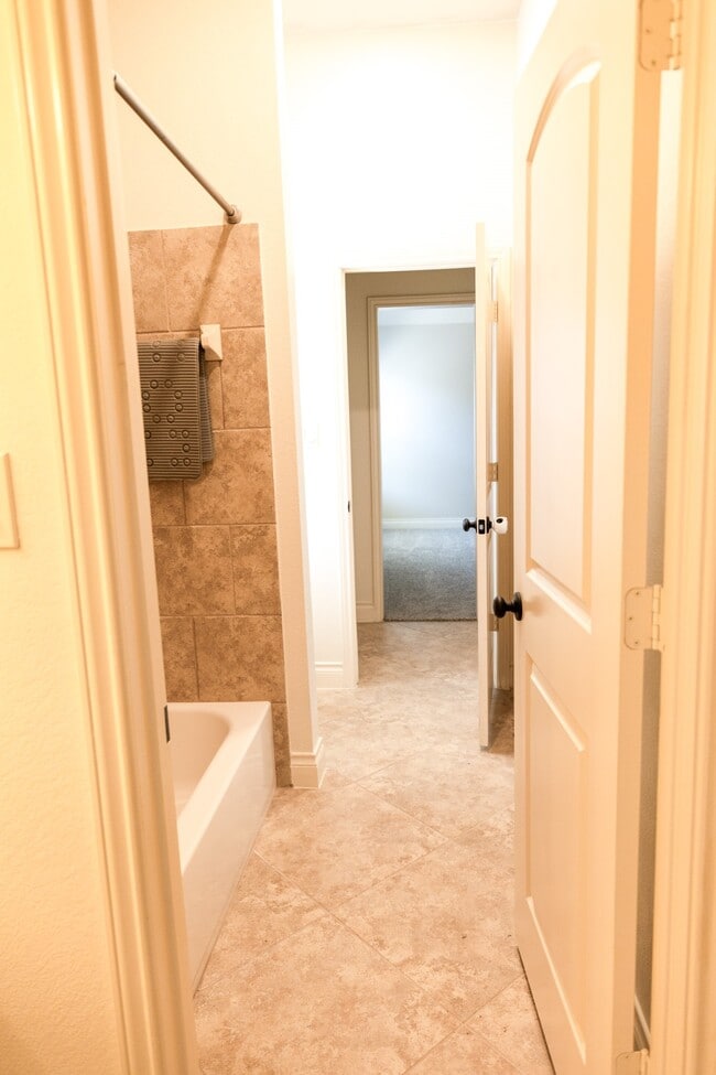 property at 27958 Bradford Ridge Dr