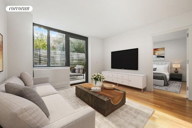 247 N 7th St in Brooklyn, NY - Foto de edificio - Building Photo