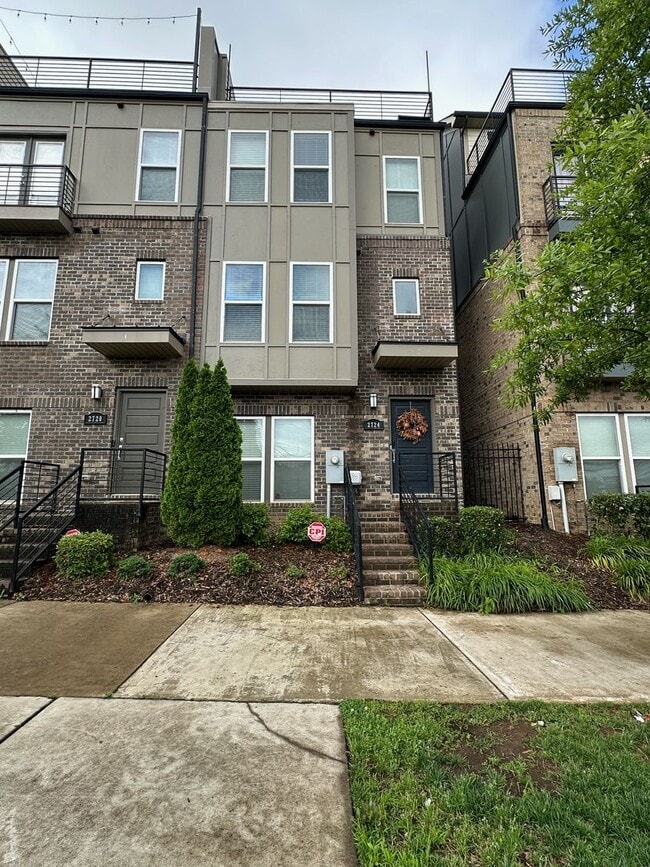 property at 2724 Grand Union Way