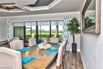 8764 Bellano Ct in Naples, FL - Foto de edificio - Building Photo