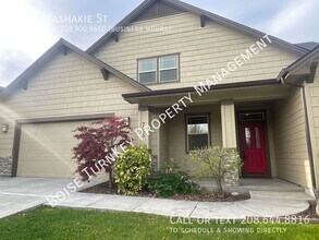 725 Washakie St E in Meridian, ID - Building Photo - Building Photo