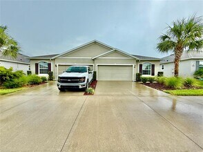 7620 Stonebrook Cir in Zephyrhills, FL - Building Photo - Building Photo