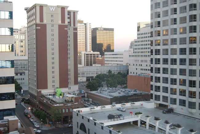 1240 India St in San Diego, CA - Building Photo - Building Photo