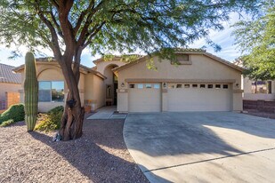 5109 N Pelican River Way in Tucson, AZ - Building Photo