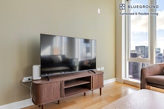 340 E North Water St, Unit FL38-ID1420 in Chicago, IL - Building Photo - Building Photo