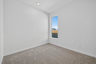 11119 Poplar Tree Dr in Cypress, TX - Foto de edificio - Building Photo