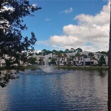 3919 SE Mentmore Ln in Stuart, FL - Building Photo - Building Photo