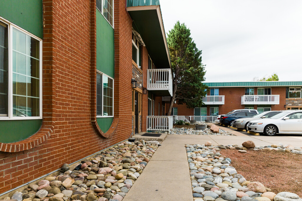 Galley Manor Apartments Colorado Springs