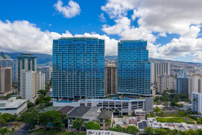 Ritz Carlton Residences Tower II in Honolulu, HI - Building Photo - Building Photo