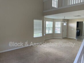 547 Song Sparrow Ln in Greensboro, NC - Building Photo - Building Photo