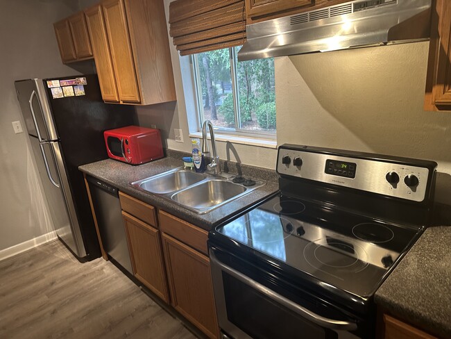 property at 507 NW 39th Rd