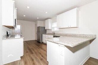 125 Stratton Ln in Jarrell, TX - Building Photo - Building Photo