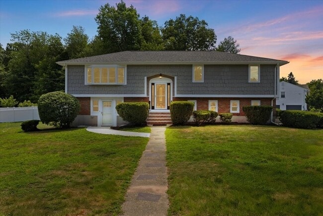 property at 19 Coach Ln