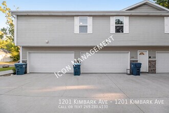 1201 Kimbark Ave in Kalamazoo, MI - Building Photo - Building Photo