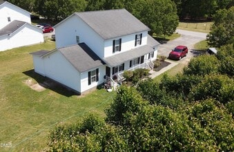 17 Brantley Cir in Smithfield, NC - Foto de edificio - Building Photo
