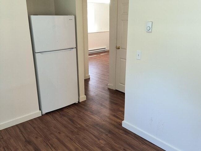 8 Renarl Ave in Pembroke, NH - Building Photo - Building Photo