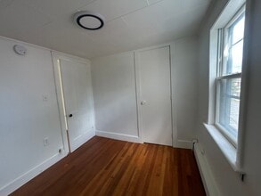 213 Main St in Somersworth, NH - Building Photo - Building Photo