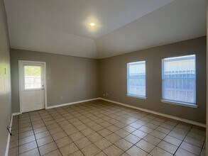 1222 Calle San Carlos in Corpus Christi, TX - Building Photo - Building Photo