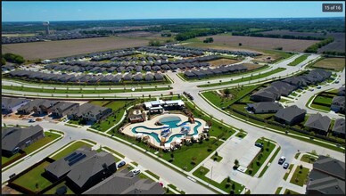 7112 Crepe Myrtle Ave in McKinney, TX - Foto de edificio - Building Photo