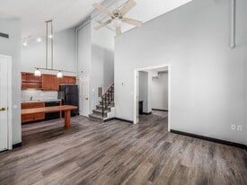 Revi Columbus East in Columbus, OH - Building Photo