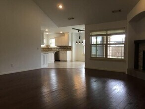 1907 SW Cypress St in Bentonville, AR - Building Photo - Building Photo