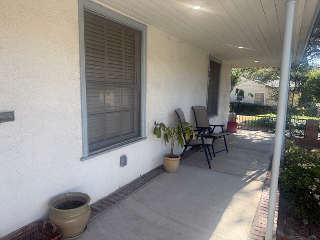 3645 Monon St in Los Angeles, CA - Building Photo - Building Photo