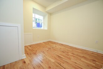 1802 N Bouvier St in Philadelphia, PA - Foto de edificio - Building Photo