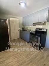 65 Hughes St in Toccoa, GA - Building Photo - Building Photo