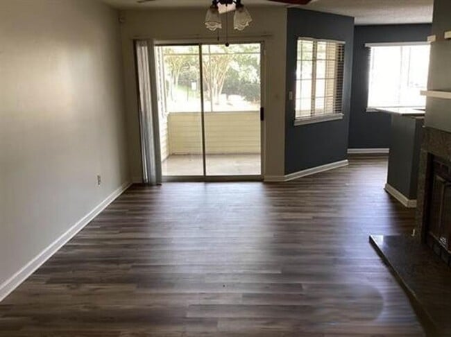 1155 Old Monrovia Rd NW