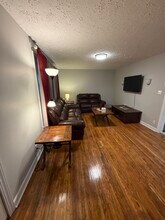 401 Old Hopkinsville Hwy in Clarksville, TN - Building Photo - Building Photo