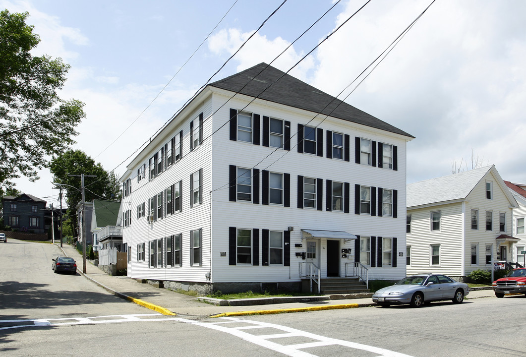 70 Bacon St in Biddeford, ME - Foto de edificio