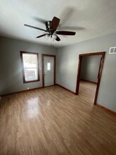 1832 16th Ave in Moline, IL - Building Photo - Building Photo