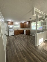 1628 W Scott St in Springfield, MO - Building Photo - Building Photo