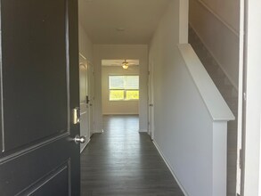 8149 Sheffield Dr. in Lake Norman of Catawba, NC - Foto de edificio - Building Photo