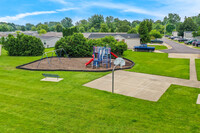 Springbrook Estates in Romeo, MI - Building Photo - Building Photo