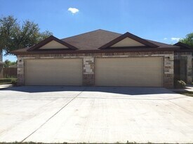 3709 Vista Cove Dr in Waco, TX - Building Photo